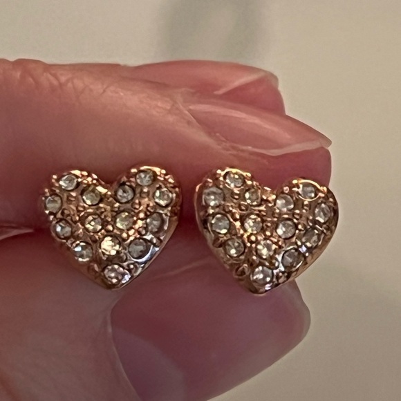 Dainty Rose Gold Heart Stud Earrings - Picture 1 of 4